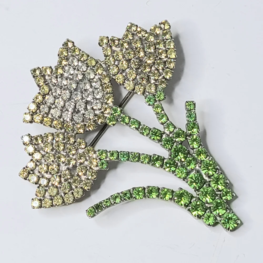 Macy's Flower Show LTD Vintage 1997 Floral Spray Bouquet Brooch Pin